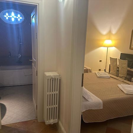 Palazzo Sottile Meninni - Classic Rooms Experience Гравіна-ін-Пулья Екстер'єр фото