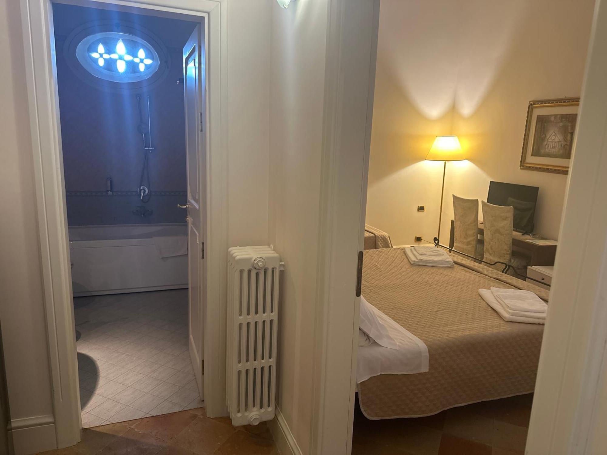 Palazzo Sottile Meninni - Classic Rooms Experience Гравіна-ін-Пулья Екстер'єр фото
